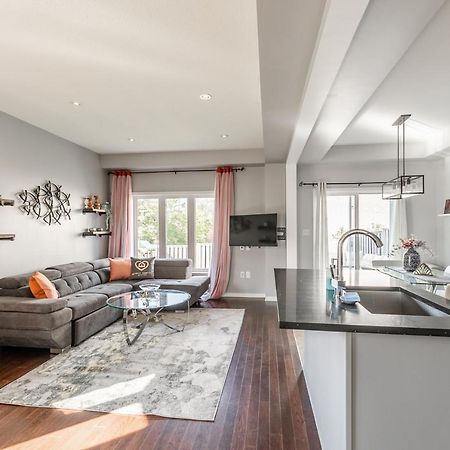 Luxury 3Br 2Ba Townhome With Private Hot Tub, Gym, Bbq By Globalstay Hamilton Exterior foto
